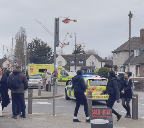 Teen, 15, Seriously Stabbed in Dagenham Broad Street Horror – Police Seek Witnesses