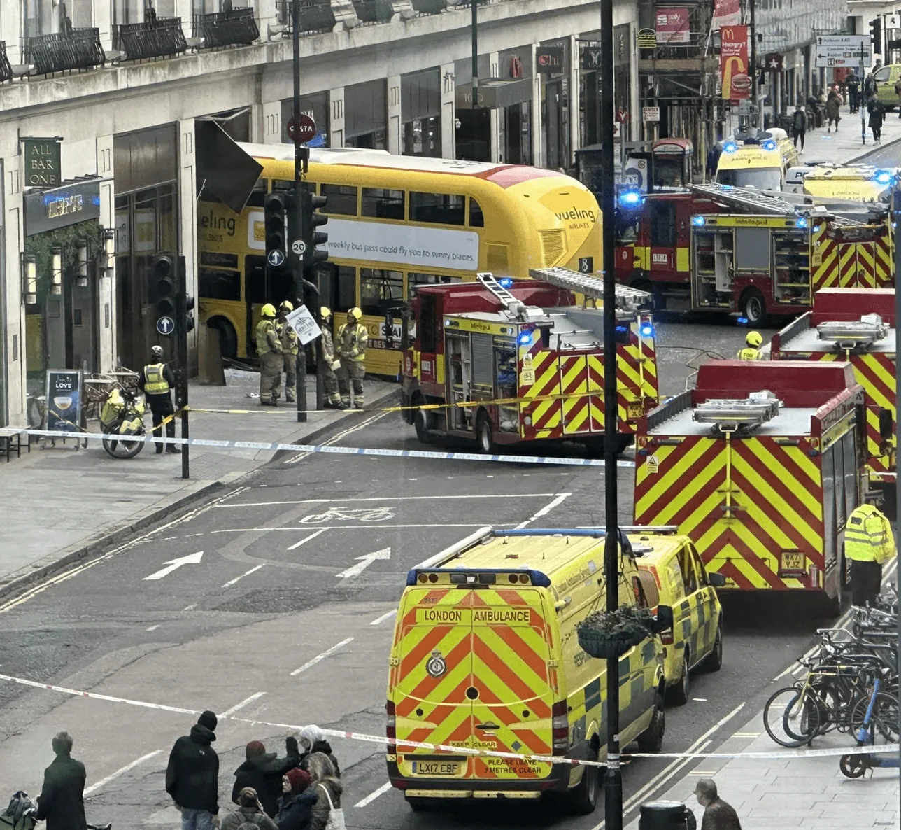 London Bus Ploughs into New Oxford Street Building – Emergency Services Rush in, Roads Closed