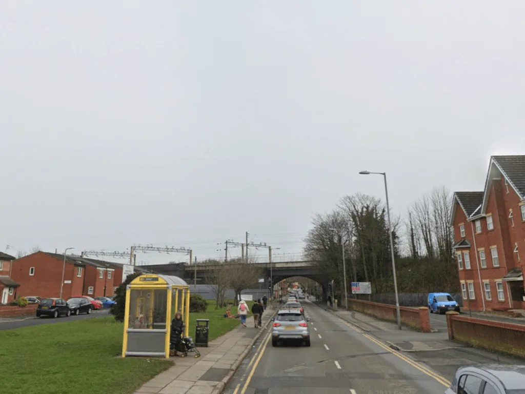 Wavertree Woman Attacked and Robbed in Violent Early Morning Assault – Police Seek Dark-Clothed Suspect