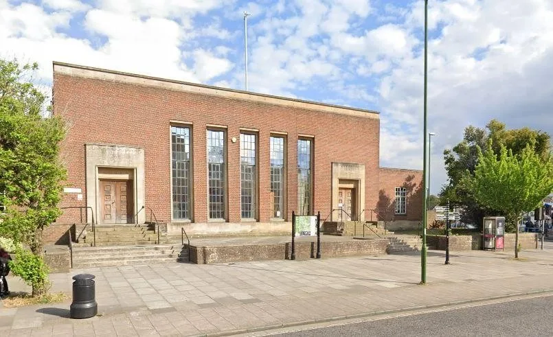 Animal Rescue Worker Jailed for £190,000 Charity Scam to Buy Home in Bexhill