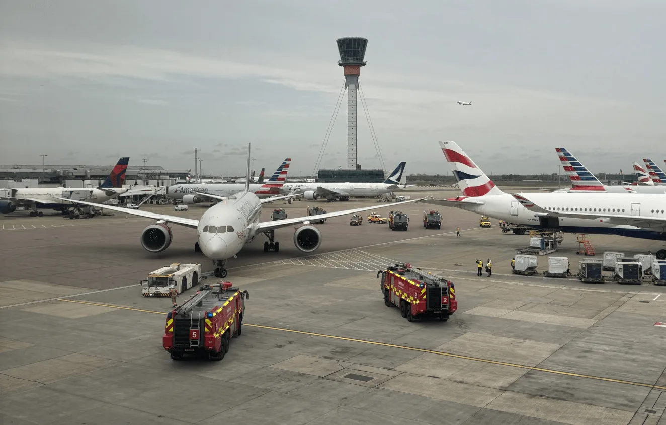 Heathrow Chaos: Virgin Atlantic and British Airways Planes Collide on Tarmac – No Injuries Reported