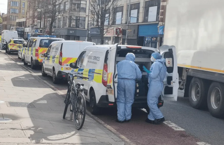 Man in 30s Fatally Stabbed in Ealing as Police Arrest Three and Hunt More Suspects