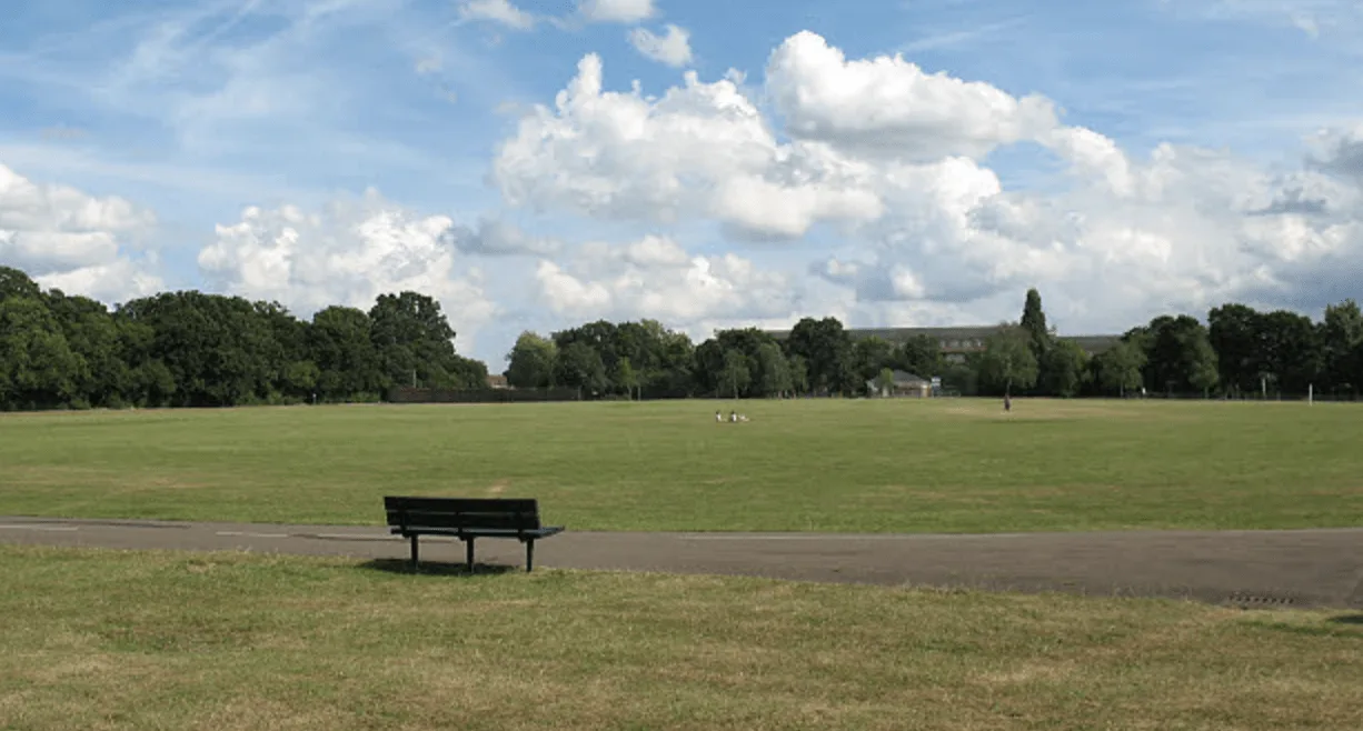 Man Found Dead in Forster Park Catford – Police Confirm Non-Suspicious Death