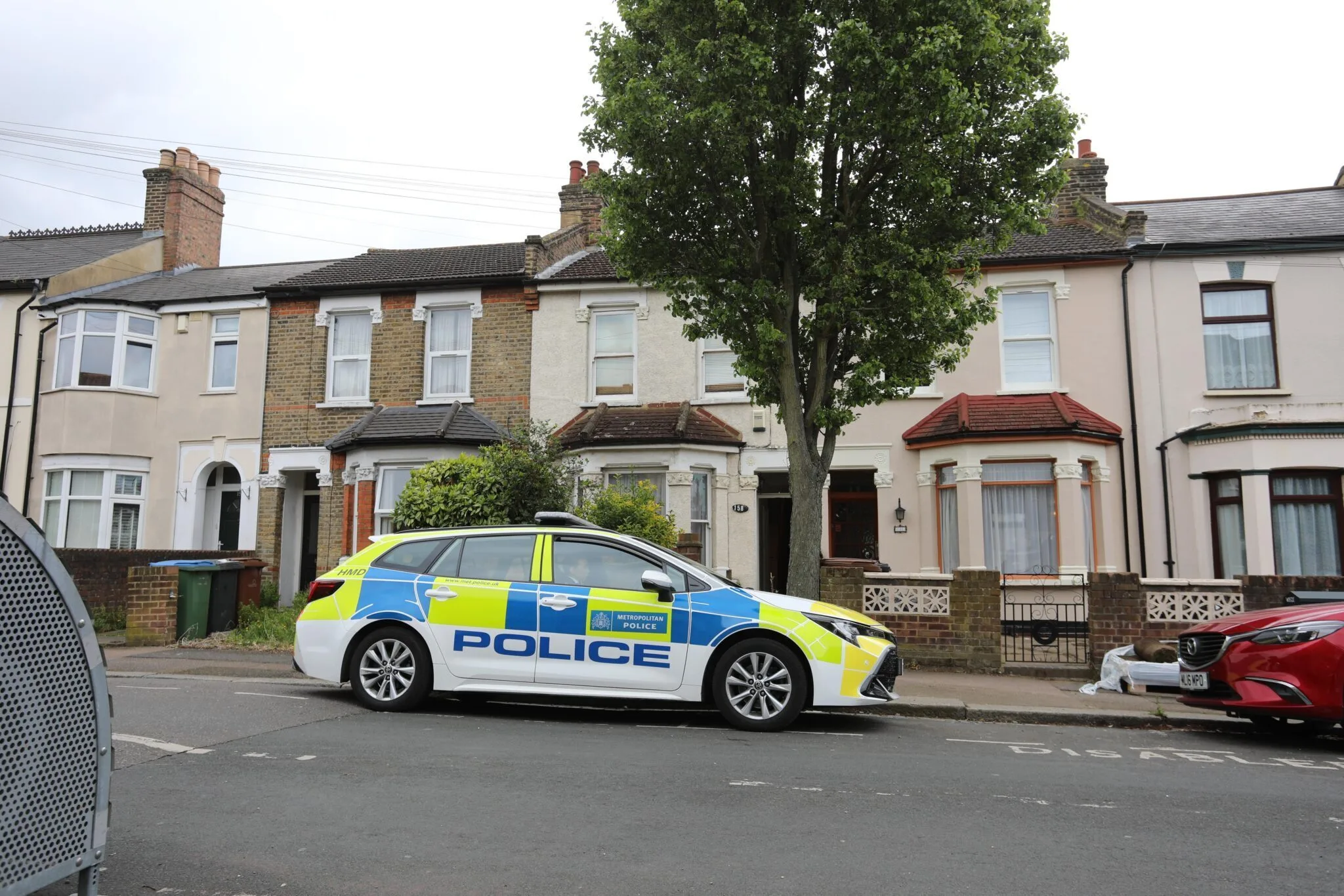 Leytonstone Stabbing Horror: Man in 30s Dead After South Birkbeck Road Attack, Suspect Arrested