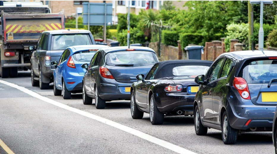 May Bank Holiday ‘May’hem: 16 Million Drivers Brace for Major Traffic Jams and Rain Delays