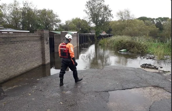 Two Boys Hospitalised After Dramatic River Colne Rescue in West Drayton