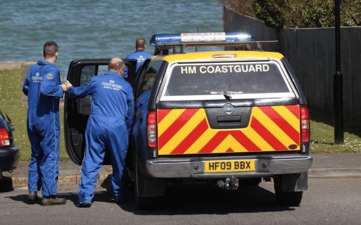 Isle of Wight Coastguards Race to Rescue Dog Plunged Over Cliff in Harrowing Accident