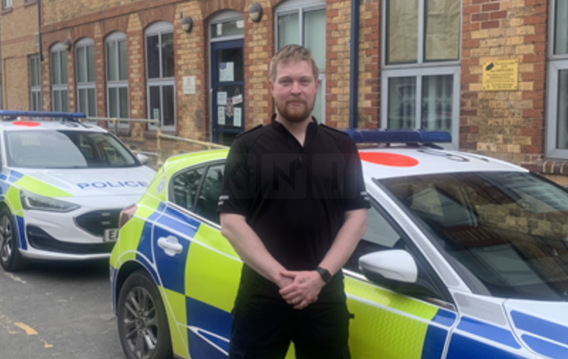 Student Officer PC Broad Heroically Disarms Armed Suspect on Bridlington Seafront – Nominated for National Bravery Award
