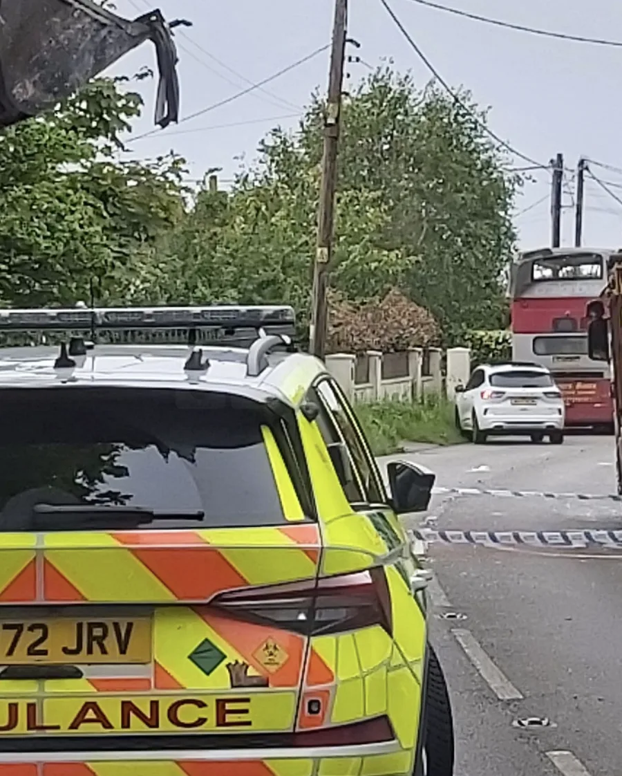 Five Children Hurt as Bus and Tractor Crash Sparks Kent Chaos on A227 Near Meopham
