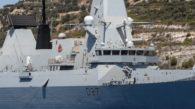 HMS Duncan Departs Portsmouth to Shield Red Sea Shipping from Houthi Drone and Missile Threats