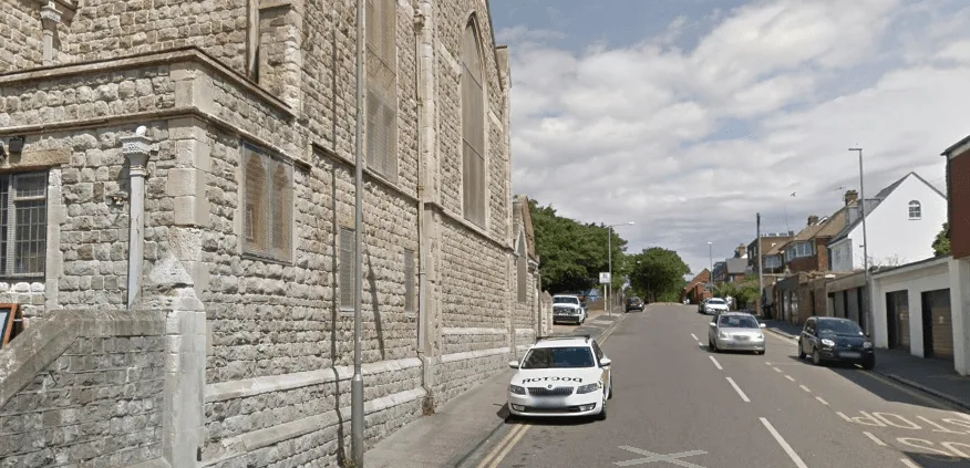 Brighton Teen Jailed for Stabbing Woman Over Street Glance – Victim in Hospital with Serious Head Injury