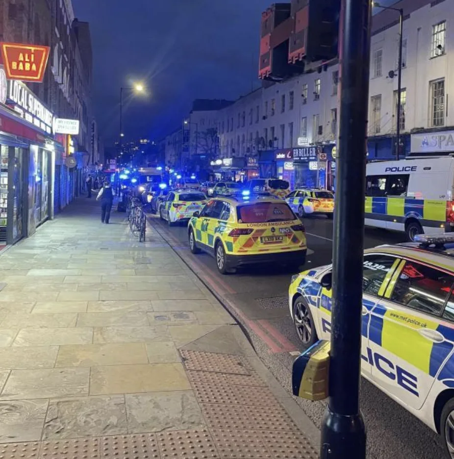 Dalston Kingsland Drive-By Shooting: Four Shot Including Child in Hospital as Police Hunt Gunman