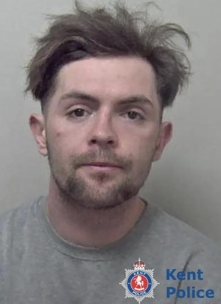 Fugitive Kaine Blissett on the Run in Kent – Police Urge Public to Call 999 if Spotted