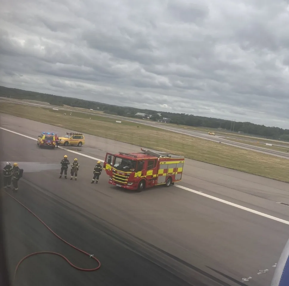 Gatwick Chaos as British Airways Abort Takeoff Over Hot Brakes – Runway Closed, Dozens of Flights Delayed
