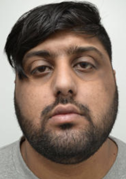 Leeds Man Mohammad Sohail Farooq Convicted for Terror Plot with Bomb and Knives Outside Hospital