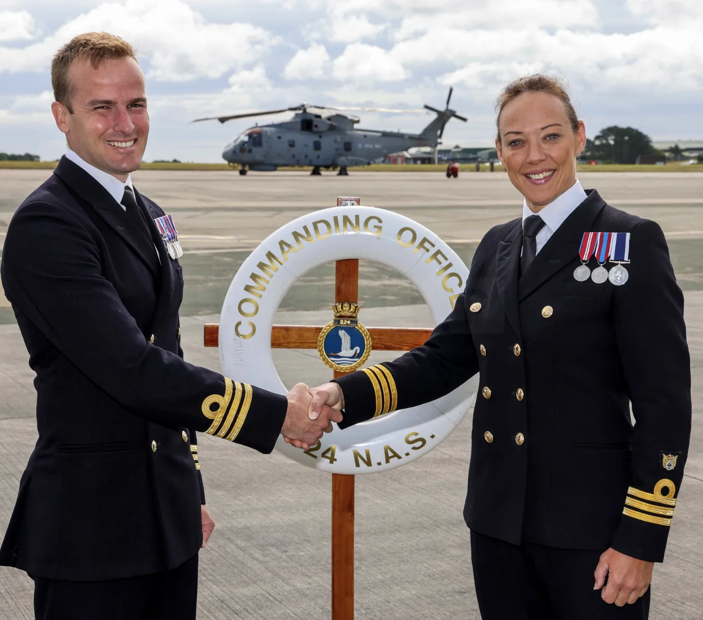 New Commanding Officer Cdr Alex Kelley Takes Charge at RNAS Culdrose’s 824 Naval Air Squadron