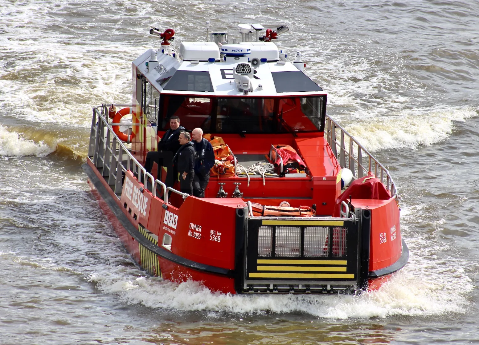 Erith Yacht Club Rescue: Person Trapped in Thick Mud Freed by Coastguard and Firefighters