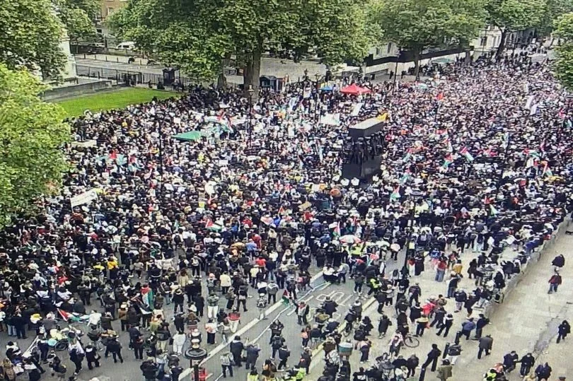 1,000 Police Deployed to Manage Tommy Robinson, Anti-Racism, and Trans Pride Protests in Central London This Weekend