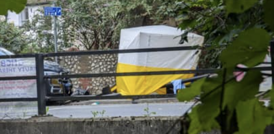 Merton Car Crash on Merantun Way: One Dead, Three Injured as Vehicle Hits Pedestrians and Lamp Post