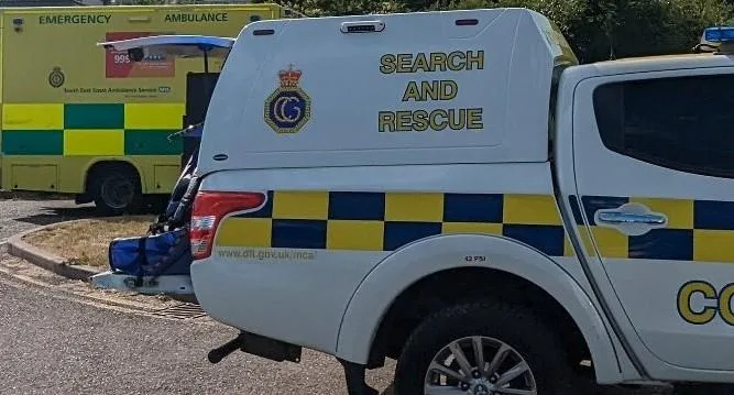 Man’s Body Found on Seaford Beach Prompts Police Investigation and Beach Closure