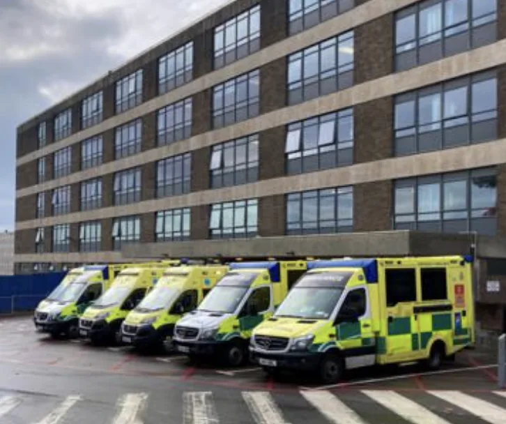 Power Cut Triggers Major Incident at Portsmouth’s Queen Alexandra Hospital – A&E Reopens After Quick Recovery
