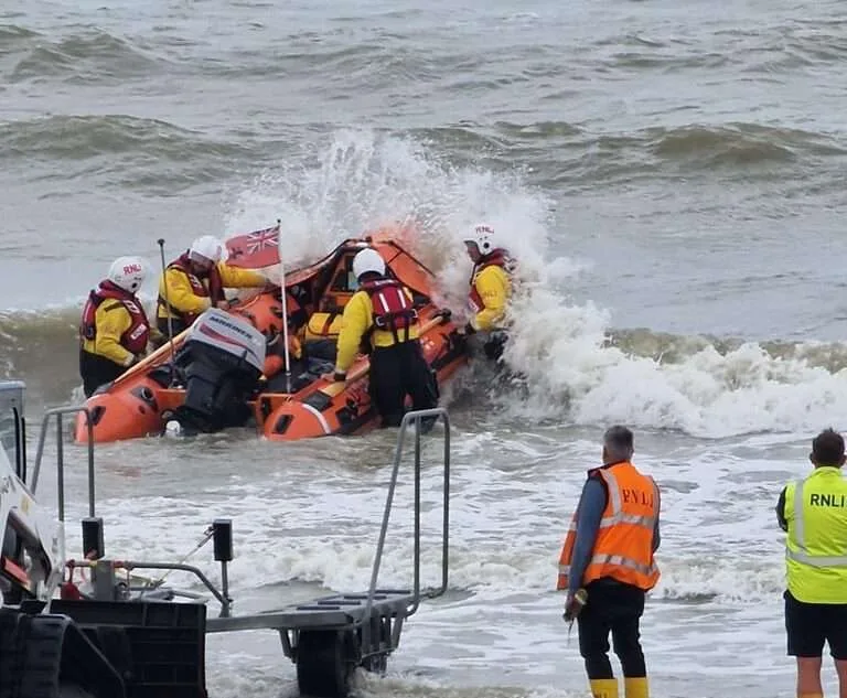 Heroic RNLI and Bystander Rescue Child in Dramatic Beachy Head Paddleboard Emergency