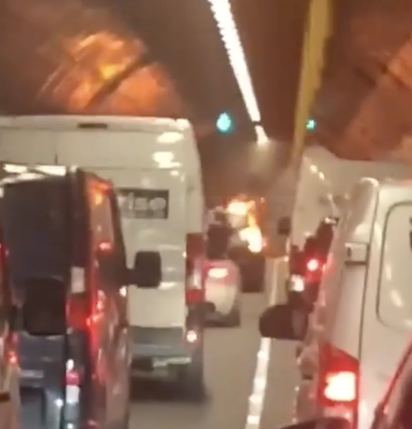 Blackwall Tunnel Reopens After Van Fire Sparks Panic and Widespread Traffic Chaos