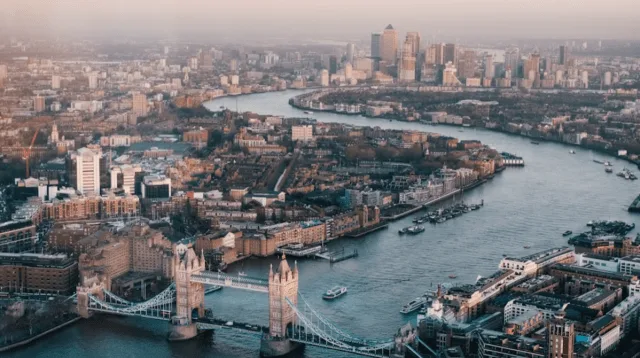 UK Business Confidence Hits Eight-Year High as Economic Optimism Soars in 2024