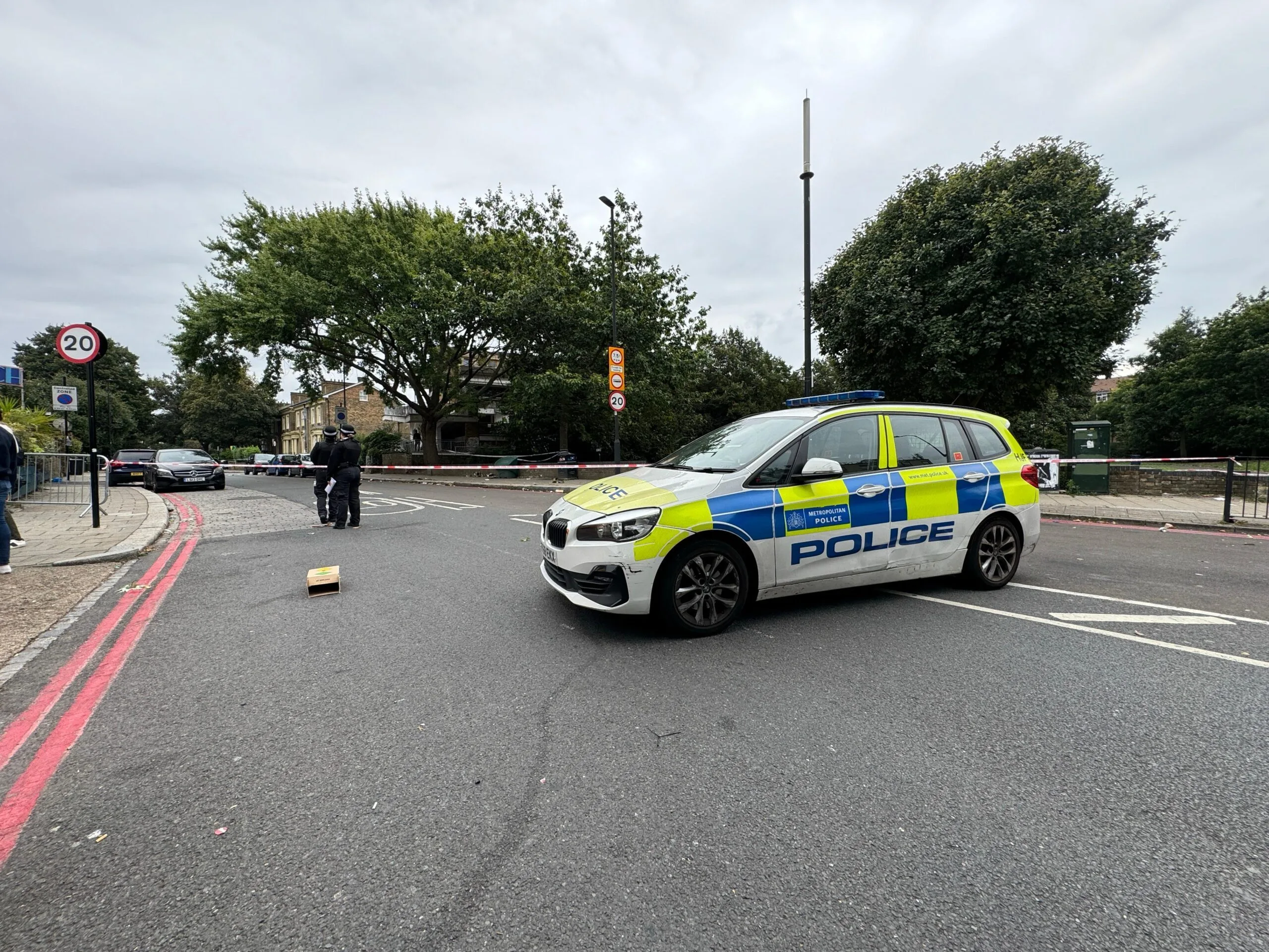 Brixton Shock: Man Critically Injured in Brutal Shooting and Stabbing – Police Launch Urgent Appeal