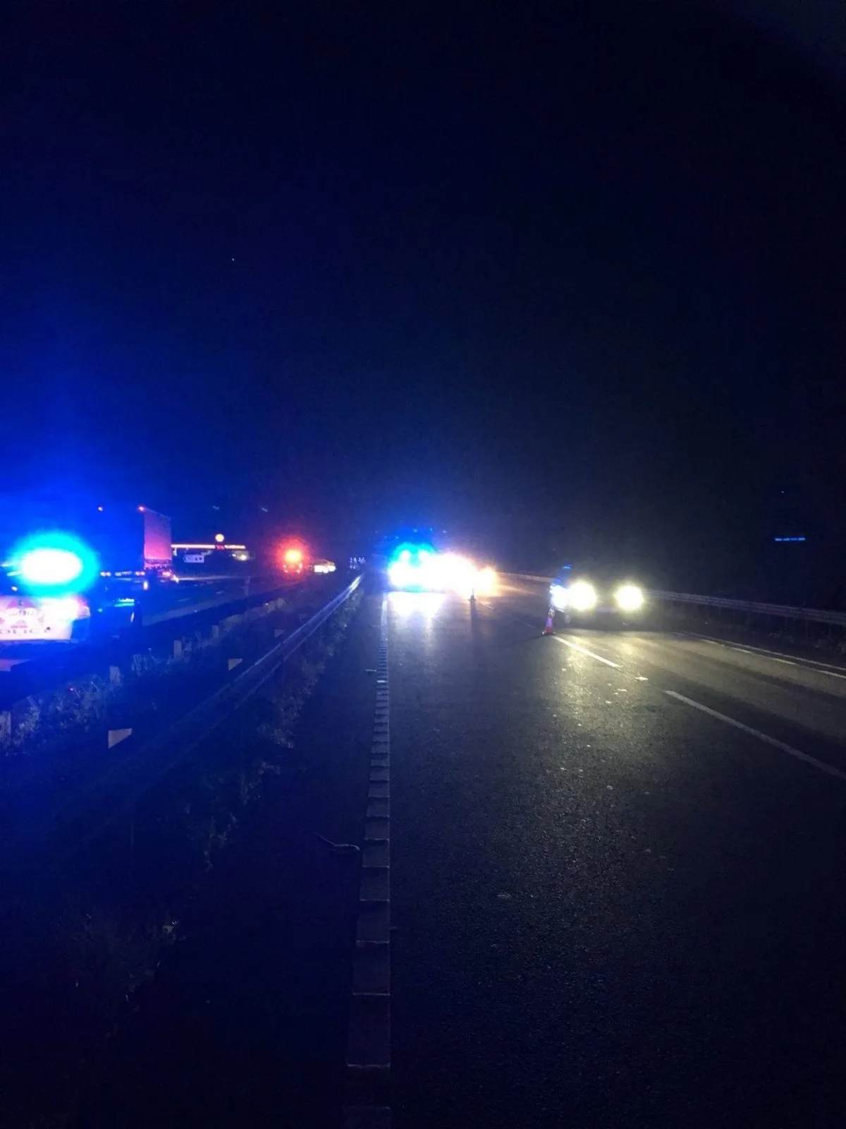 Serious Crash Shuts A34 Southbound in Oxfordshire Between A44 and A420