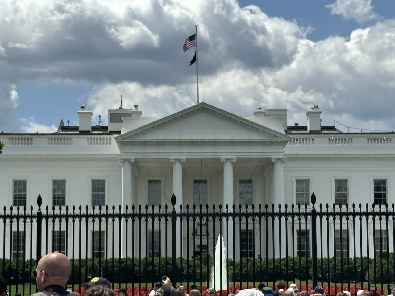 Armed Man Shot by Secret Service Near White House After Midnight Standoff