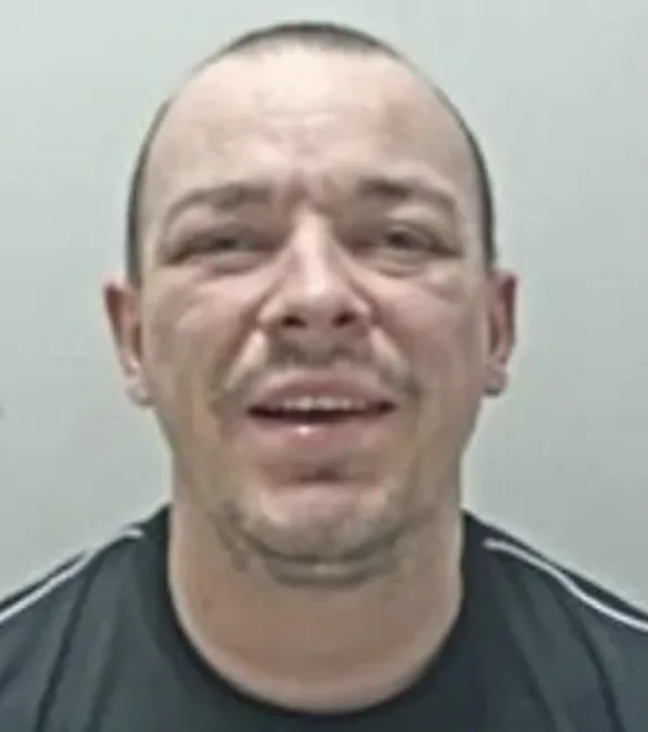 Jailed Fugitive Jamie Cooper Flees Prison Van on M55 Near Preston—Massive Manhunt Underway