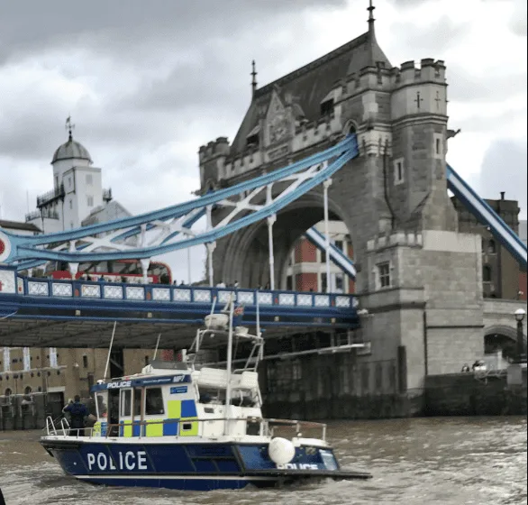 Person Reported in Thames Near Tower Bridge Sparks Major Emergency Search