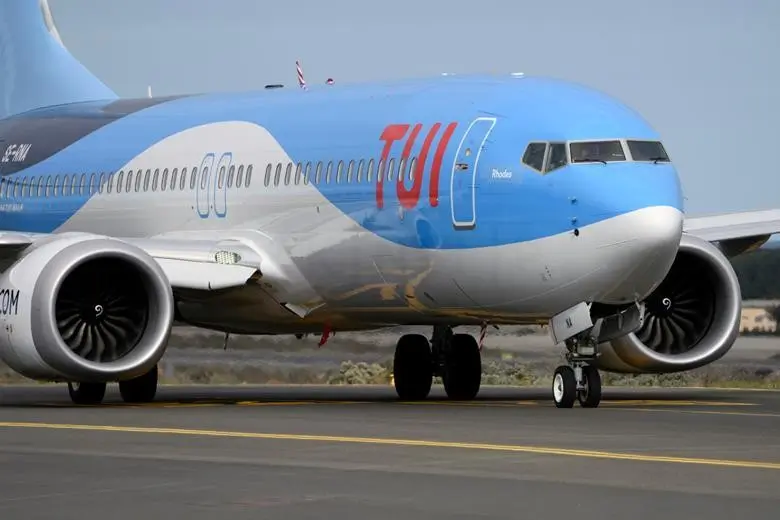Mid-Air Brawl on TUI Flight from Jamaica to Gatwick: Four Detained Then Freed, Police Seek Witnesses