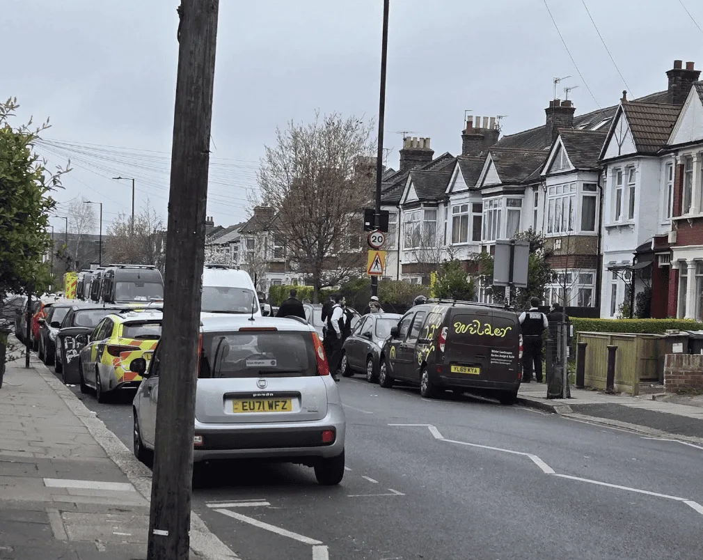 Haringey Man, 45, Arrested in Early Morning Domestic Abuse Raid on Shelbourne Road