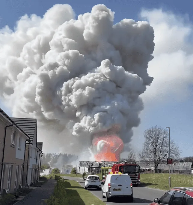 Kilwinning Blast Rocks Former ICI Plant: Massive Fireball and Smoke Disrupt North Ayrshire Traffic