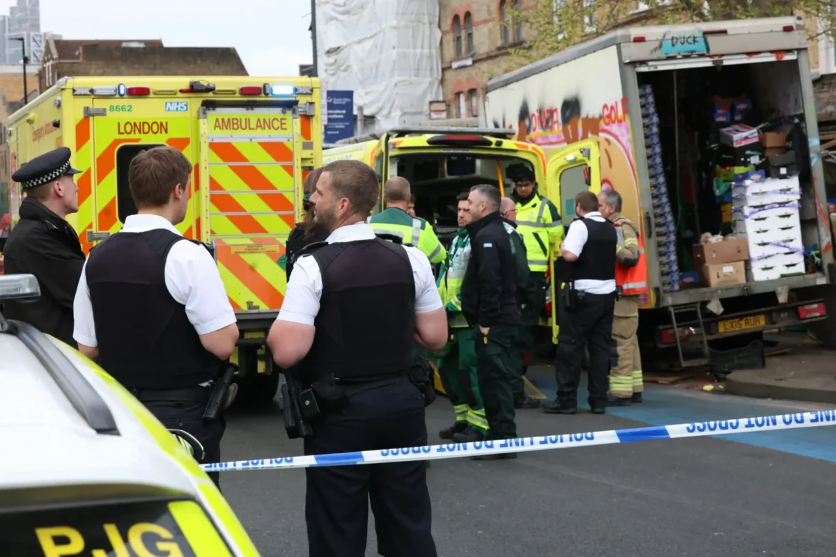 Whitechapel Flat Blaze Sparks Urgent E-Bike Battery Safety Alert