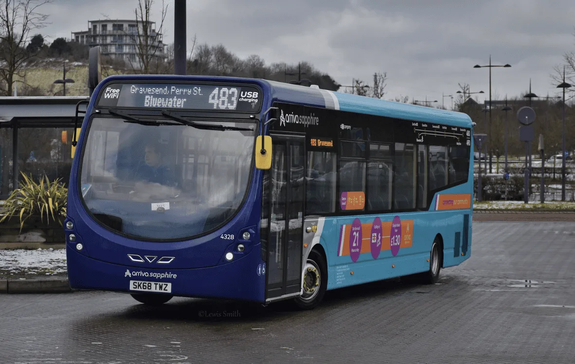 Woman Sexually Assaulted on North Kent 480 Bus – Police Hunt Dark Raincoat Suspect