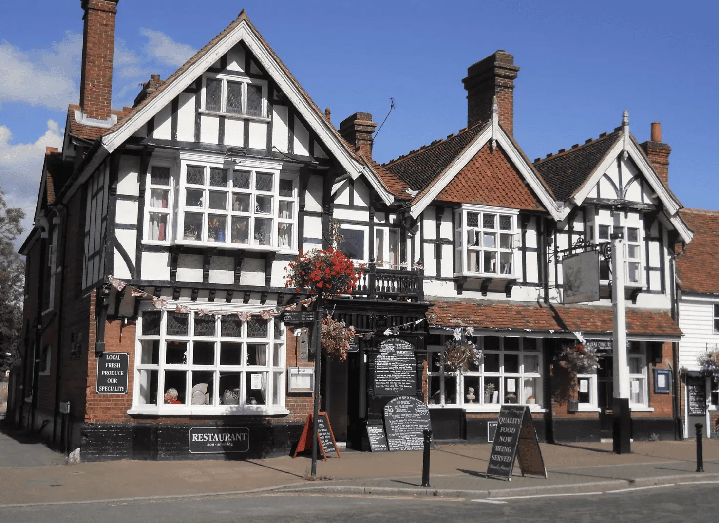 Headcorn Pub Brawl: Richard Roxburgh Charged After Two Men Seriously Injured at George and Dragon
