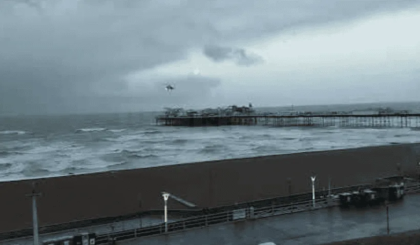 Young Woman Dies After Dramatic Sea Rescue Off Brighton Coast – Police Investigate