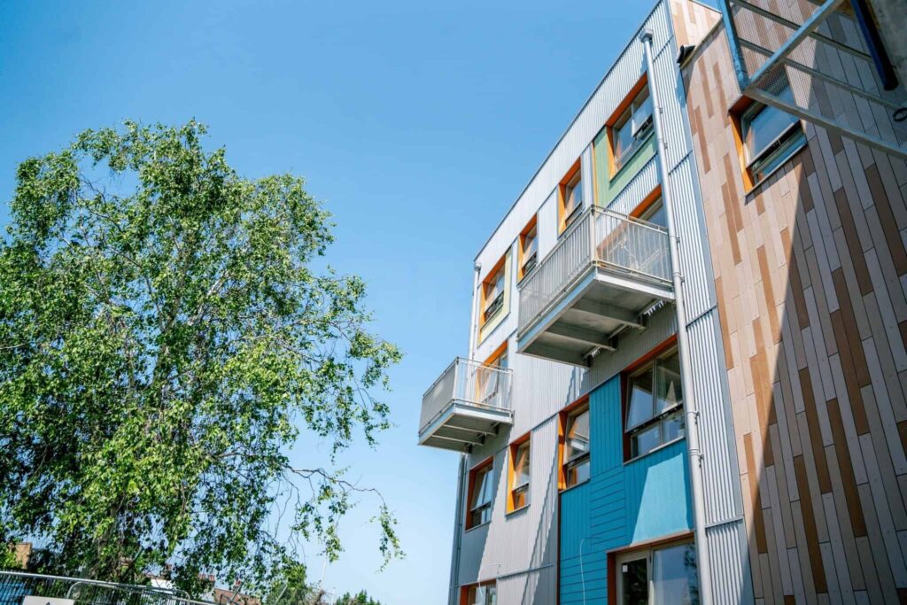 Human Remains Discovered Near Children’s Playground in Lewisham Garden