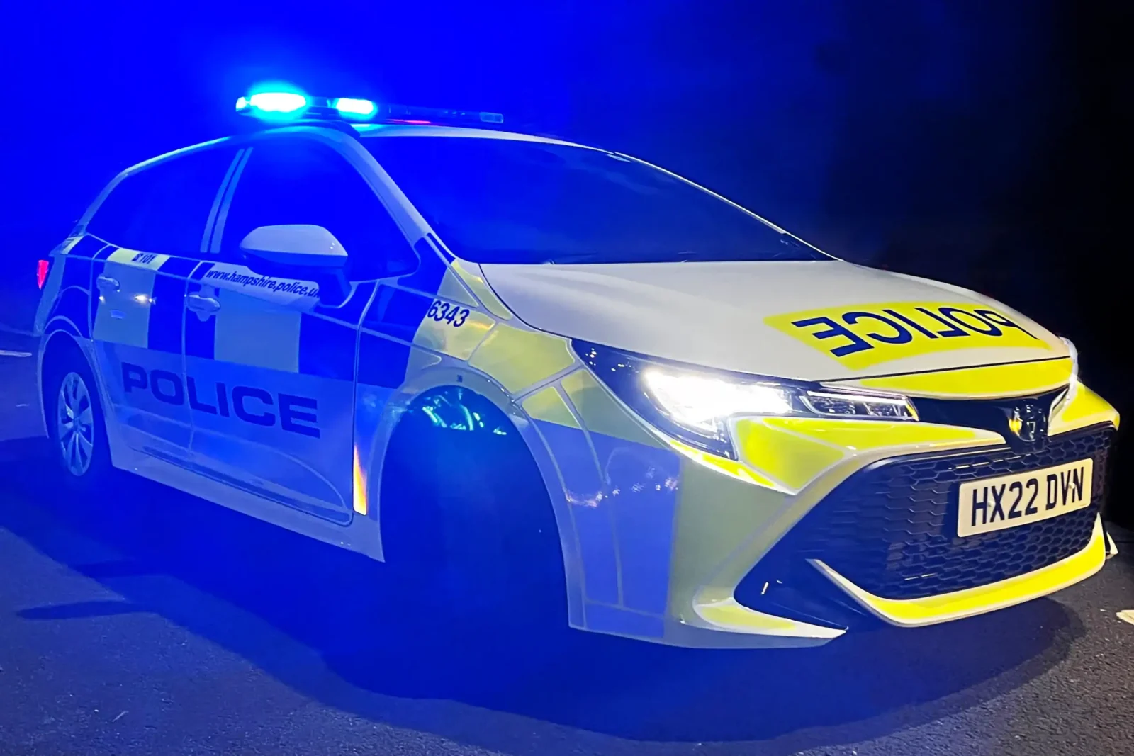 Young Man Killed on A31 After Van Hits Central Reservation and Struck by Range Rover – Police Urge Witnesses to Come Forward