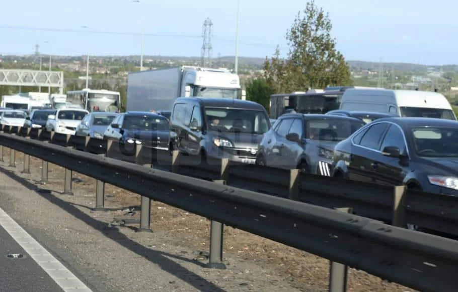 M25 Clockwise Shut Between J25 and J26 in Hertfordshire After Police Incident – Major Delays and Diversions in Place