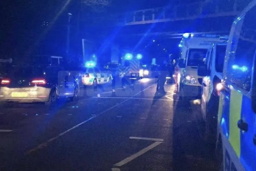 Armed Police Lock Down Seven Sisters Station After Gun Sighting in Tottenham