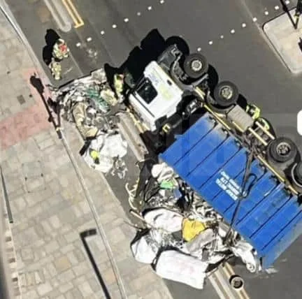 Lorry Overturns Near Premier Inn Canning Town – Emergency Crews Battle to Rescue Trapped Victims