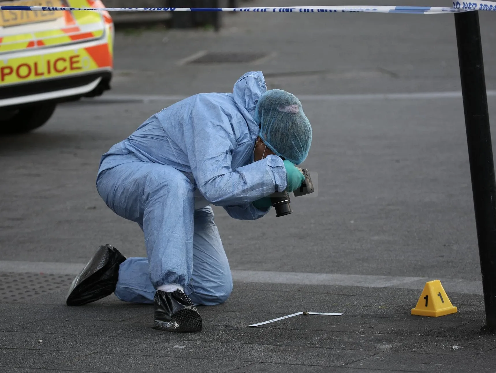 Gunfire in Newham Street Leaves One Hospitalised – Two Arrested After Rapid Police Response