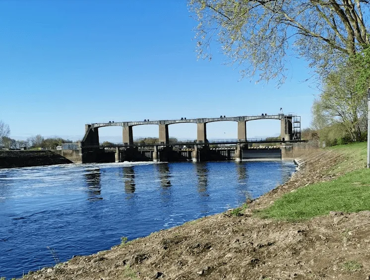 Tragic End to Colwick Country Park Search as Teen’s Body Recovered from Lake