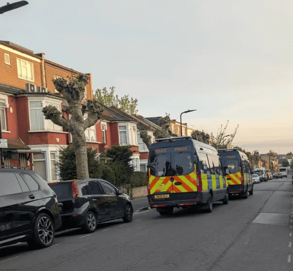 Dawn Raid Rocks London’s Castlewood Road as Met’s Riot-Ready Cops Swarm N16 Street