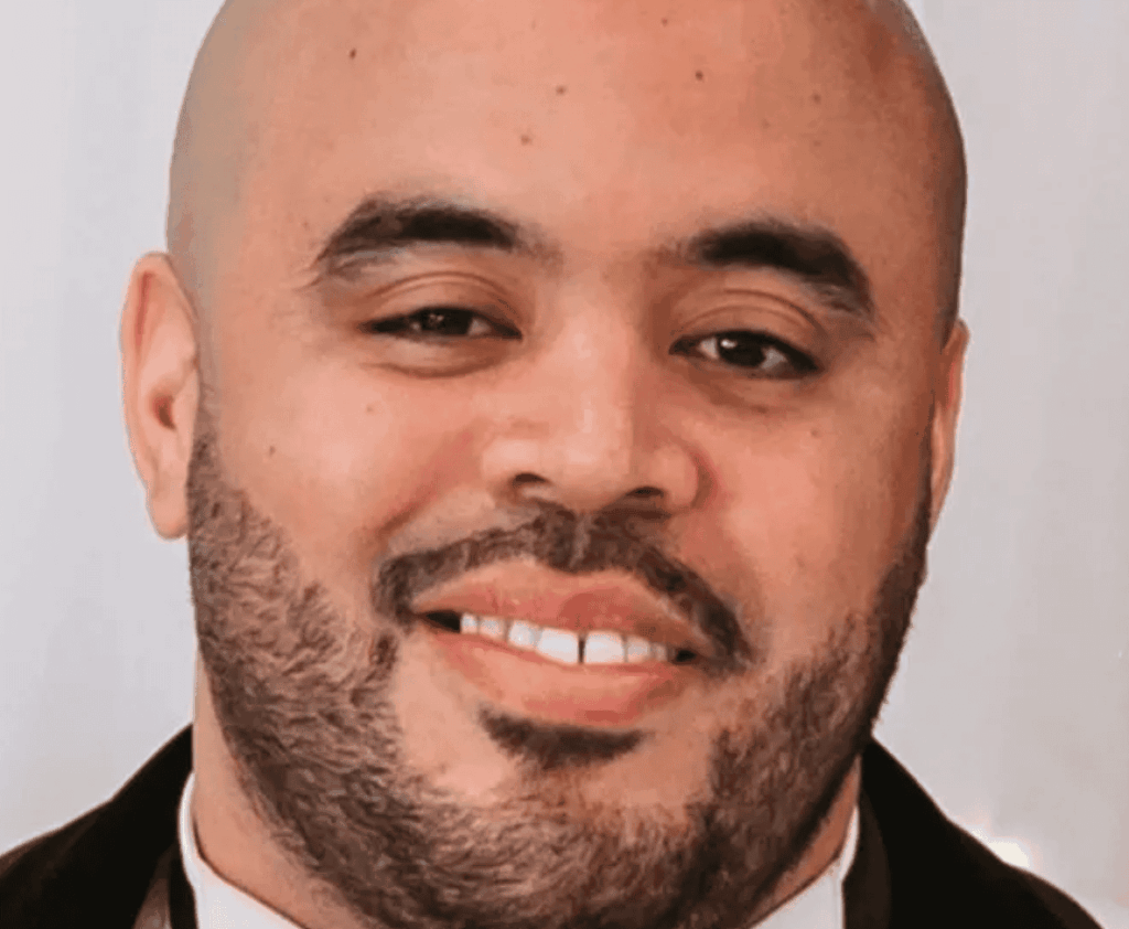 Tragic South London Stabbing: Man Killed on Doorstep During 999 Call