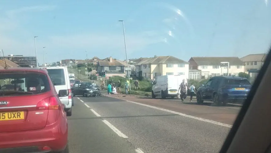Teen Motorcyclist Seriously Injured in Telscombe Cliffs A259 Crash – Police Urge Witnesses to Come Forward